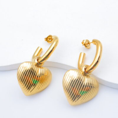 Boucles d&rsquo;oreilles créoles cœur rayé